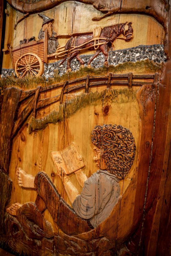 The Hobbit House, Fantasy Comes Home! Russellville Buitenkant foto