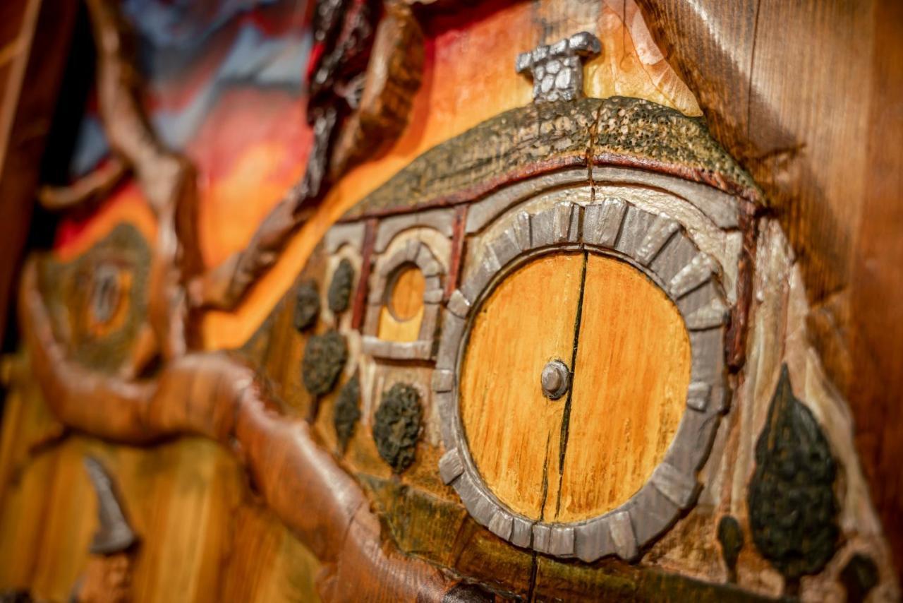 The Hobbit House, Fantasy Comes Home! Russellville Buitenkant foto